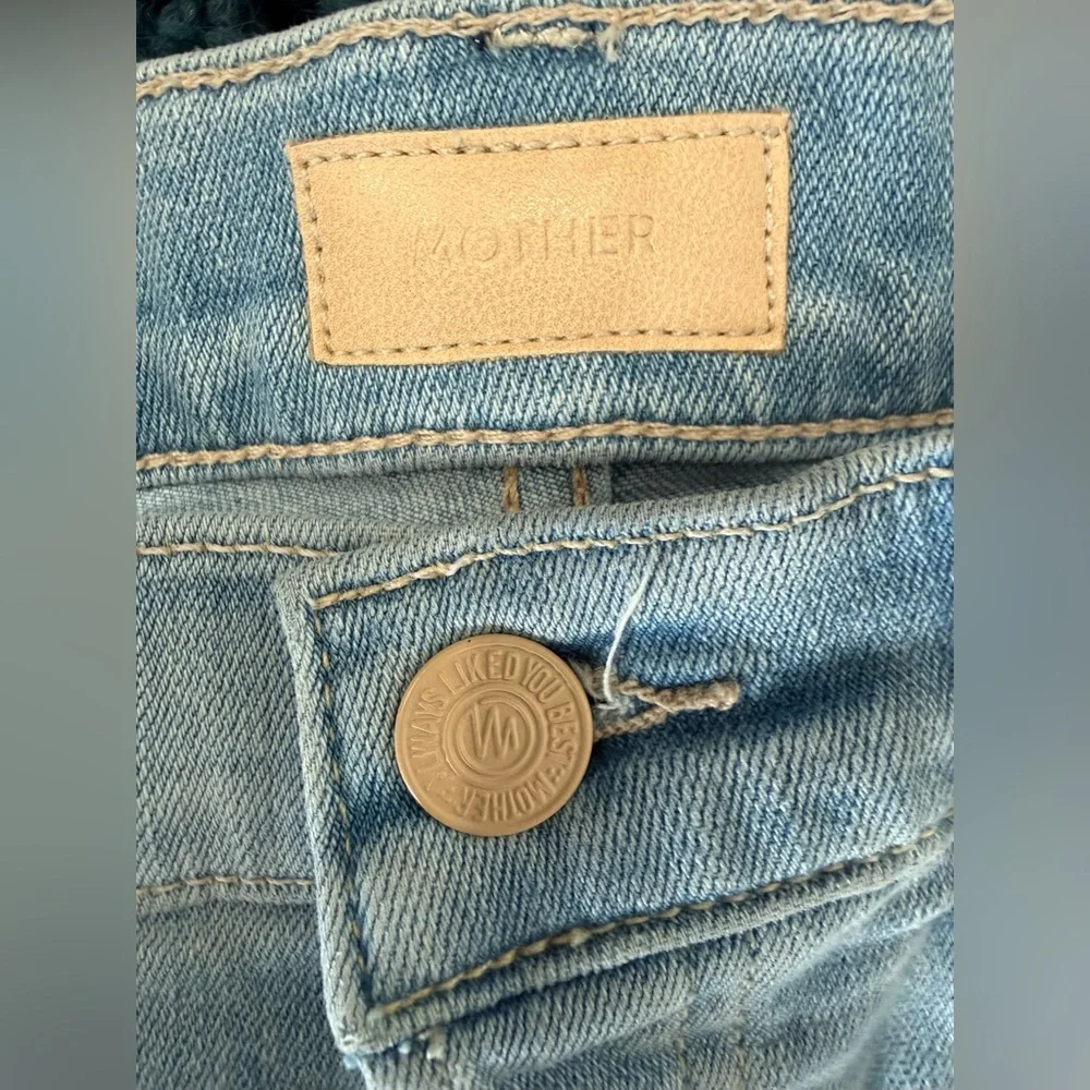 NWT Mother The Tripper Light Blue Denim Women Shorts Size 25 - Picture 8 of 13